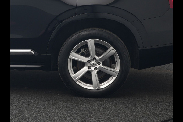 Volvo XC90 T8 Recharge AWD Inscription 7 Persoons PHEV 394pk | Panodak | Adaptive Cruise | Camera | Lederen Sportstoelen Memory & Verwarmd | Stuur Verwarmd | Keyless | Blis | Apple Carplay | Navigatie | DAB | Plug In Hybrid |