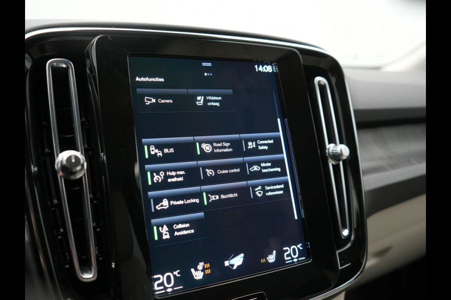Volvo XC40 T5 Plus Bright PHEV 262pk Dealer O.H | Trekhaak Af Fabriek | Camera | Adaptive Cruise | Harman & Kardon | Lederen Sportstoelen Memory & Verwarmd | Keyless | Blis | Stuur Verwarmd | Navigatie | Virtual | 18"L.M | DAB |