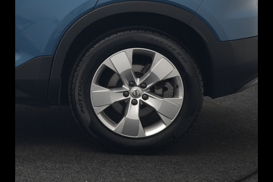 Volvo XC40 T5 Plus Bright PHEV 262pk Dealer O.H | Trekhaak Af Fabriek | Camera | Adaptive Cruise | Harman & Kardon | Lederen Sportstoelen Memory & Verwarmd | Keyless | Blis | Stuur Verwarmd | Navigatie | Virtual | 18"L.M | DAB |