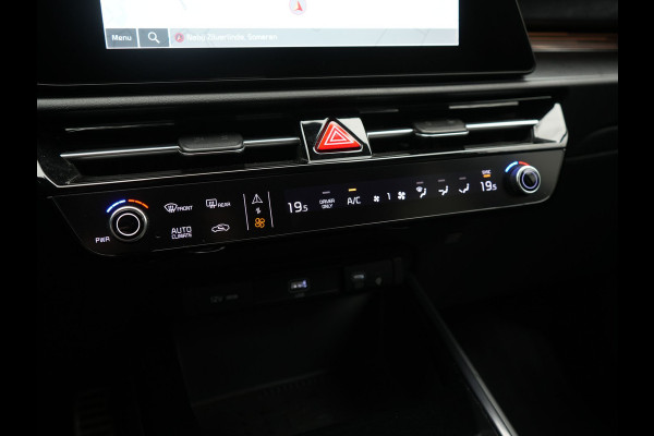Kia Niro 1.6 GDi ExecutiveLine PHEV 182pk Dealer O.H. | Trekhaak Afn. | Adaptive Cruise | Head Up | Lederen Sportstoelen Memory & Ventilatie | Harman & Kardon | Camera | Stoelen & Stuur Verwarmd | Blis | Apple Carplay | DAB | Plug In Hybrid |