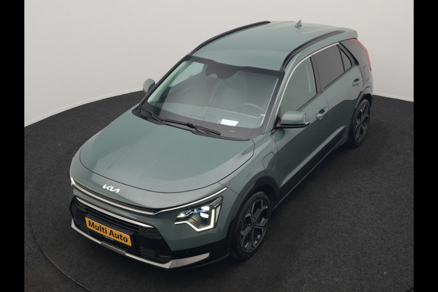 Kia Niro 1.6 GDi ExecutiveLine PHEV 182pk Dealer O.H. | Trekhaak Afn. | Adaptive Cruise | Head Up | Lederen Sportstoelen Memory & Ventilatie | Harman & Kardon | Camera | Stoelen & Stuur Verwarmd | Blis | Apple Carplay | DAB | Plug In Hybrid |