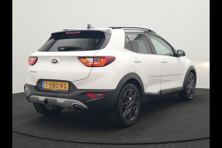 Kia Stonic 1.0 T-GDi Black Edition 99pk Handgeschakeld | Trekhaak Afn. | Camera | Apple Carplay | Cruise Control | Lane Assist | Navigatie | DAB |