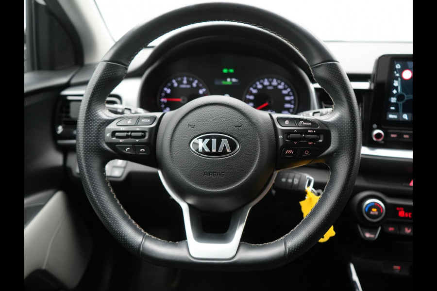 Kia Stonic 1.0 T-GDi Black Edition 99pk Handgeschakeld | Trekhaak Afn. | Camera | Apple Carplay | Cruise Control | Lane Assist | Navigatie | DAB |