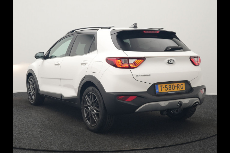 Kia Stonic 1.0 T-GDi Black Edition 99pk Handgeschakeld | Trekhaak Afn. | Camera | Apple Carplay | Cruise Control | Lane Assist | Navigatie | DAB |