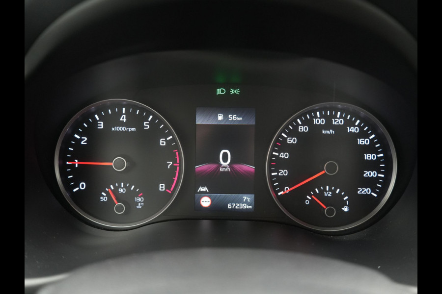 Kia Stonic 1.0 T-GDi Black Edition 99pk Handgeschakeld | Trekhaak Afn. | Camera | Apple Carplay | Cruise Control | Lane Assist | Navigatie | DAB |
