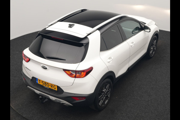 Kia Stonic 1.0 T-GDi Black Edition 99pk Handgeschakeld | Trekhaak Afn. | Camera | Apple Carplay | Cruise Control | Lane Assist | Navigatie | DAB |