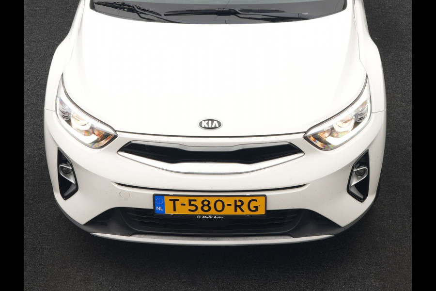 Kia Stonic 1.0 T-GDi Black Edition 99pk Handgeschakeld | Trekhaak Afn. | Camera | Apple Carplay | Cruise Control | Lane Assist | Navigatie | DAB |