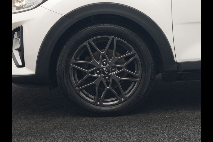 Kia Stonic 1.0 T-GDi Black Edition 99pk Handgeschakeld | Trekhaak Afn. | Camera | Apple Carplay | Cruise Control | Lane Assist | Navigatie | DAB |
