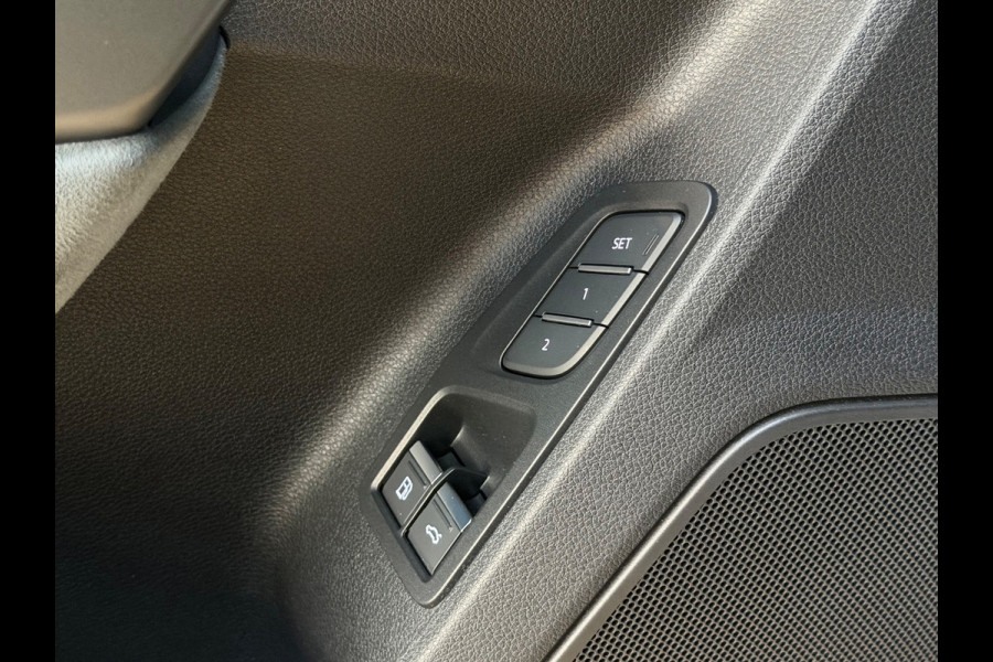 Audi Q3 Sportback 45 TFSI E 245PK S Line - Pano - Memory