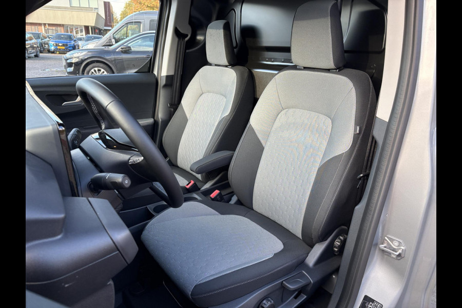 Ford E-Transit Courier Limited 44 kWh SCI | 136pk | Ford Voorraad | Driver Assistance Pack | Laadvloerbescherming | Trekhaak | LED Laadruimteverlichting