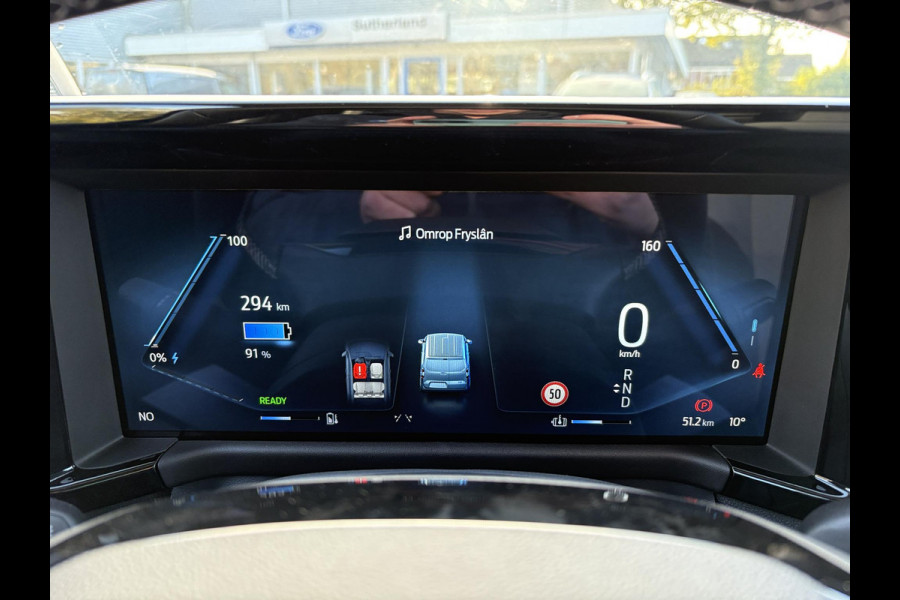 Ford E-Transit Courier Limited 44 kWh SCI | 136pk | Ford Voorraad | Driver Assistance Pack | Laadvloerbescherming | Trekhaak | LED Laadruimteverlichting