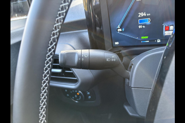 Ford E-Transit Courier Limited 44 kWh SCI | 136pk | Ford Voorraad | Driver Assistance Pack | Laadvloerbescherming | Trekhaak | LED Laadruimteverlichting