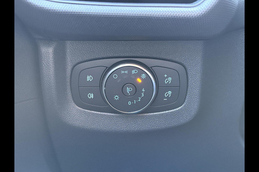 Ford E-Transit Courier Limited 44 kWh SCI | 136pk | Ford Voorraad | Driver Assistance Pack | Laadvloerbescherming | Trekhaak | LED Laadruimteverlichting