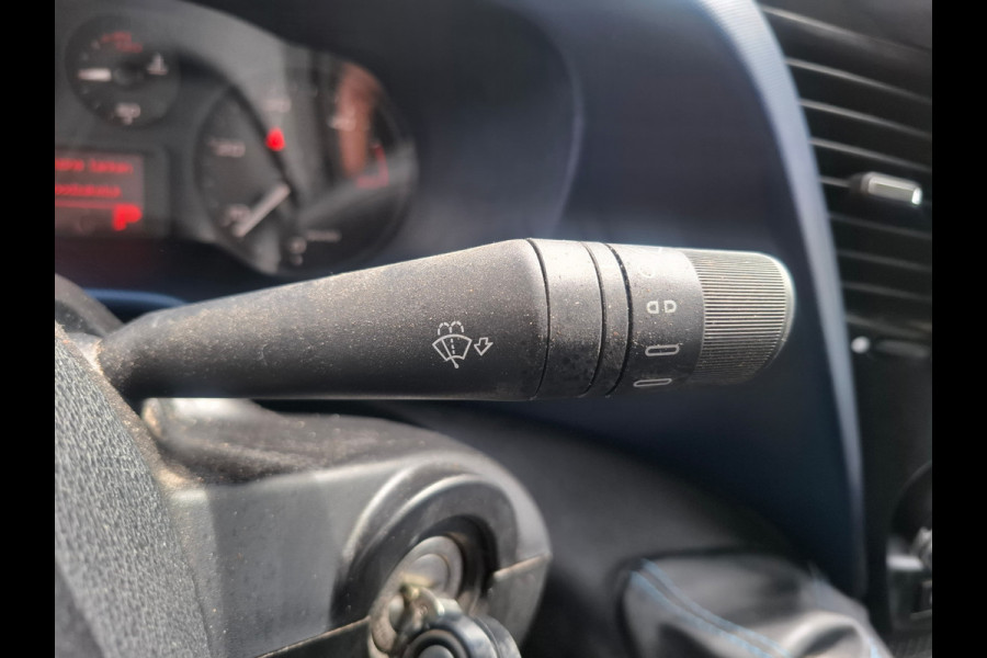 Iveco Daily 3.0I CNG AARDGAS Kraan wagen Open Laad bak AUT-6 HIAB 3-Pers. EURO 6 Navi Ecc Trekhaak Camera Blue power Alpine 2-Din Infotainment Sys. Bluetooth Opbergkasten Betonplex Vloer Compressed Natural Gas (CNG) EURO-6 375 35S14N Voertuig 1e Eigenaar Euro 6