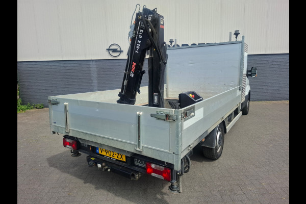 Iveco Daily 3.0I CNG AARDGAS Kraan wagen Open Laad bak AUT-6 HIAB 3-Pers. EURO 6 Navi Ecc Trekhaak Camera Blue power Alpine 2-Din Infotainment Sys. Bluetooth Opbergkasten Betonplex Vloer Compressed Natural Gas (CNG) EURO-6 375 35S14N Voertuig 1e Eigenaar Euro 6
