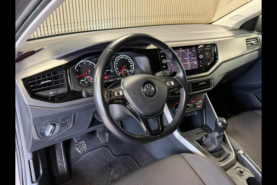 Volkswagen Polo 1.0 MPI Comfortline AIRCO CRUISE NAVIGATIE APPLE CARPLAY BLUETOOTH USB START/STOP