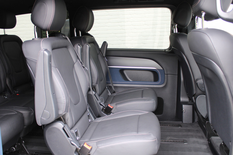 Mercedes-Benz Eqv 300 L2 / AMG / Luchtvering / 7-Persoons / Black Edition / Vol Opties / NIEUWSTAAT