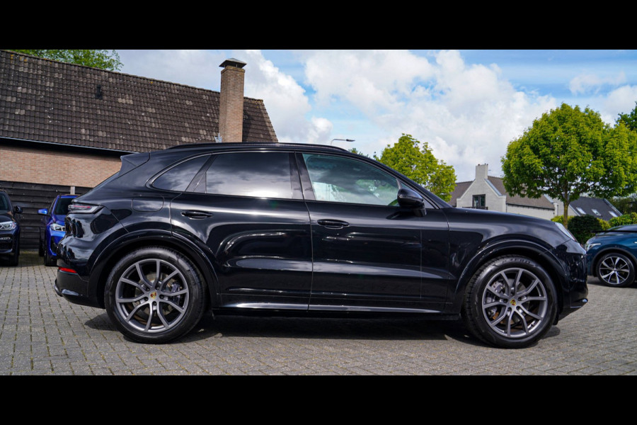 Porsche Cayenne 3.0 E-Hybrid | NIEUW MODEL | BTW | BOSE | Trekhaak | Panorama | Sport uitlaat | Camera | Matrix | Luchtvering |