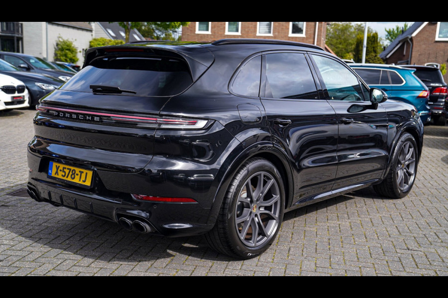 Porsche Cayenne 3.0 E-Hybrid | NIEUW MODEL | BTW | BOSE | Trekhaak | Panorama | Sport uitlaat | Camera | Matrix | Luchtvering |