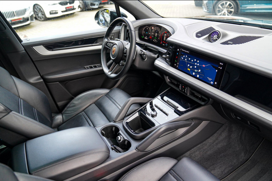 Porsche Cayenne 3.0 E-Hybrid | NIEUW MODEL | BTW | BOSE | Trekhaak | Panorama | Sport uitlaat | Camera | Matrix | Luchtvering |