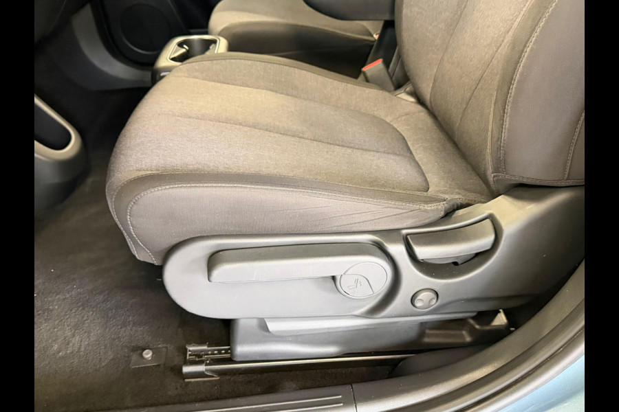 Hyundai IONIQ 5 Connect 77.4 kWh AUT. NAVIGATIE APPLE CARPLAY XENON CAMERA VIRTUAL COCKPIT PDC KEYLESS-GO USB LANE ASSIST