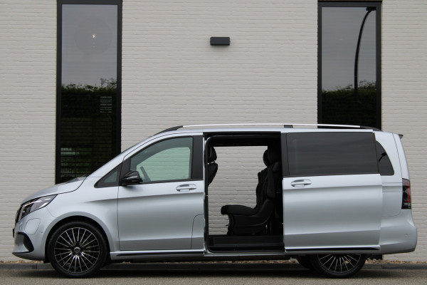 Mercedes-Benz Eqv 300 L2 / AMG / Luchtvering / 7-Persoons / Black Edition / 360 Camera / Vol Opties / NIEUWSTAAT