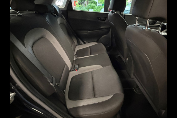 Hyundai Kona 1.0T Comfort AIRCO CRUISE PDC CAMERA APPLE CARPLAY AUX USB START/STOP LANE-ASSIST