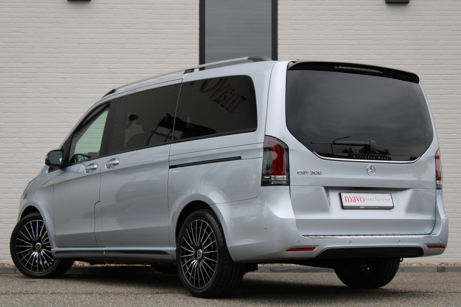 Mercedes-Benz Eqv 300 L2 / AMG / Luchtvering / Dubbele Cabine / Black Edition / 360 Camera / Vol Opties / NIEUWSTAAT