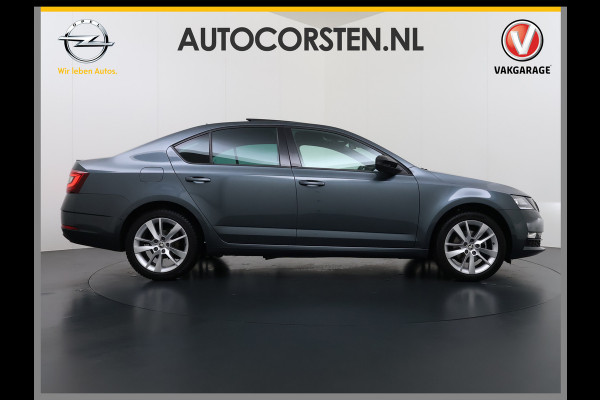 Škoda Octavia 1.5TSI 150PK Trekhaak Panoramadak Navi Ecc Apple Carplay Android Auto Greentech Business Edition Plus Stoelverwarming Cruise Control Isofix Lmv DAB 1e Eigenaar Origineel Nederlandse Auto