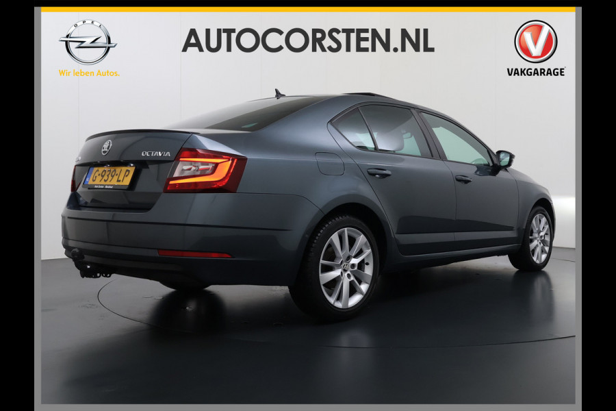 Škoda Octavia 1.5TSI 150PK Trekhaak Panoramadak Navi Ecc Apple Carplay Android Auto Greentech Business Edition Plus Stoelverwarming Cruise Control Isofix Lmv DAB 1e Eigenaar Origineel Nederlandse Auto