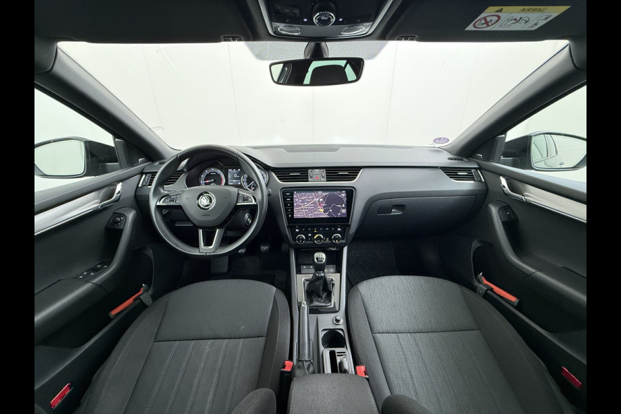 Škoda Octavia 1.5TSI 150PK Trekhaak Panoramadak Navi Ecc Apple Carplay Android Auto Greentech Business Edition Plus Stoelverwarming Cruise Control Isofix Lmv DAB 1e Eigenaar Origineel Nederlandse Auto