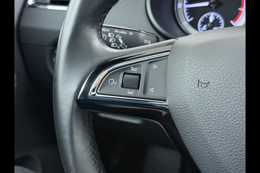 Škoda Octavia 1.5TSI 150PK Trekhaak Panoramadak Navi Ecc Apple Carplay Android Auto Greentech Business Edition Plus Stoelverwarming Cruise Control Isofix Lmv DAB 1e Eigenaar Origineel Nederlandse Auto
