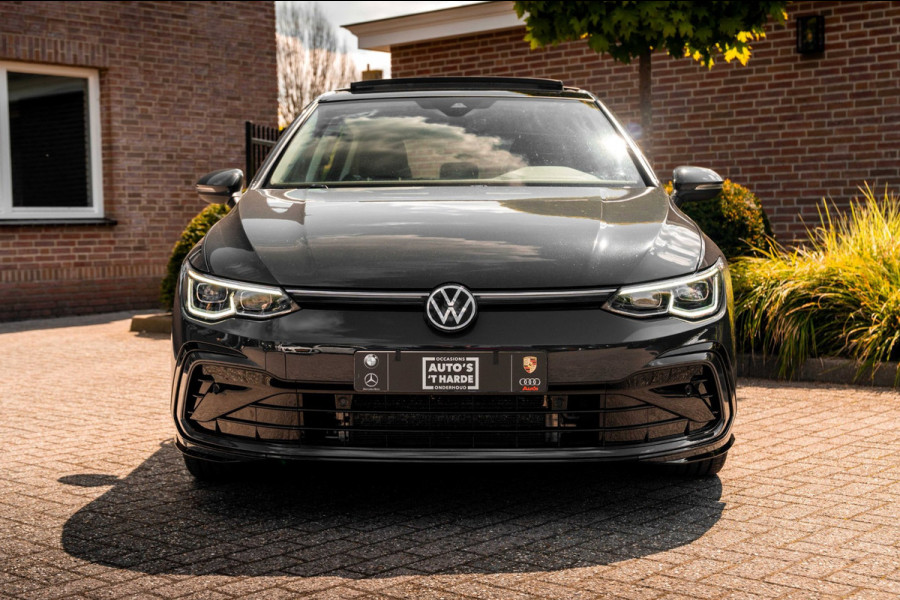 Volkswagen Golf 1.4 eHybrid 204 PK 1e Eig R-Line Pano Massage Adaptive 19''