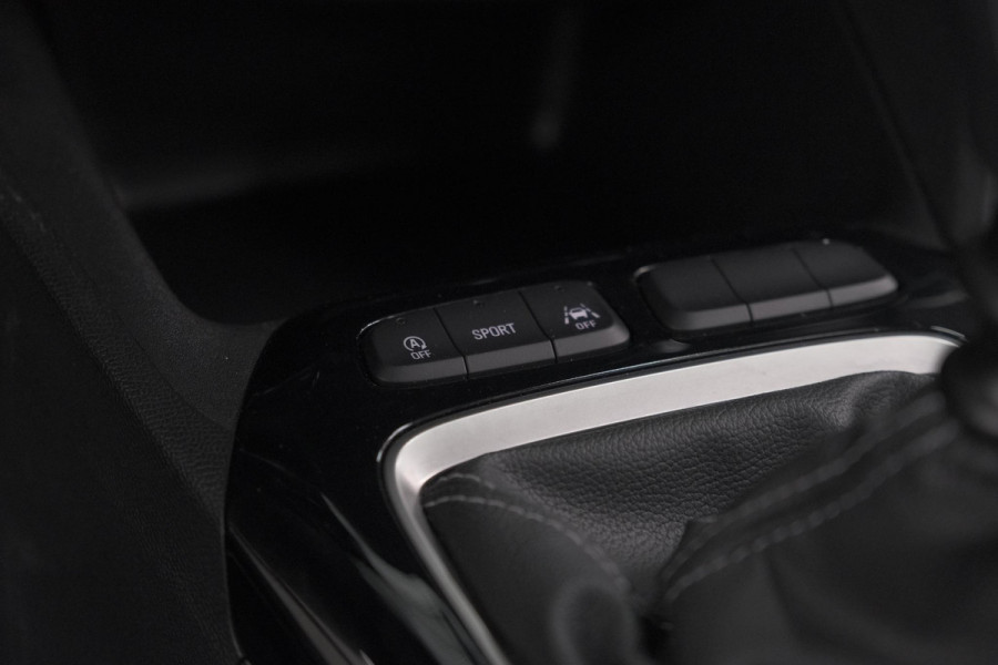 Opel Corsa Turbo 100 GS | Camera | Dodehoekdetectie | Apple Carplay