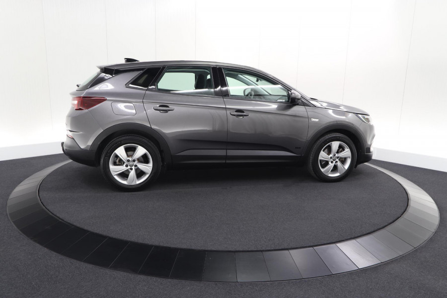 Opel Grandland X 1.6 Turbo Hybrid Business Edition | Trekhaak | Navigatie | Parkeersensoren | Apple Carplay | Climate Control