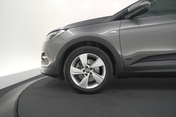 Opel Grandland X 1.6 Turbo Hybrid Business Edition | Trekhaak | Navigatie | Parkeersensoren | Apple Carplay | Climate Control