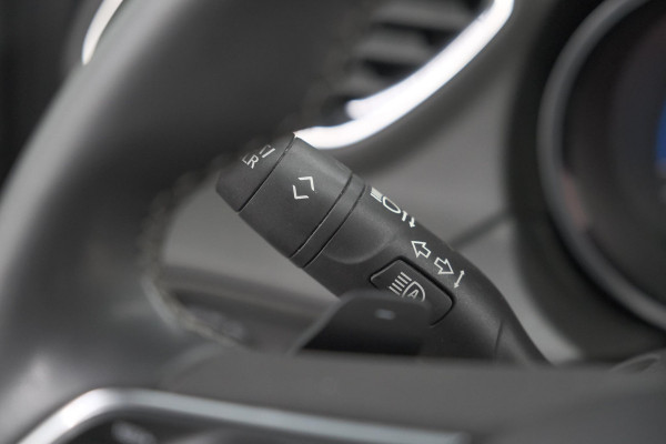 Opel Grandland X 1.6 Turbo Hybrid Business Edition | Trekhaak | Navigatie | Parkeersensoren | Apple Carplay | Climate Control