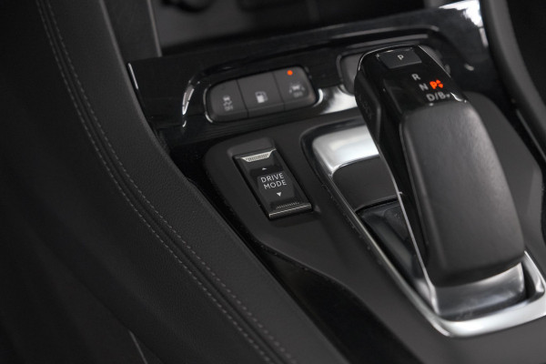 Opel Grandland X 1.6 Turbo Hybrid Business Edition | Trekhaak | Navigatie | Parkeersensoren | Apple Carplay | Climate Control