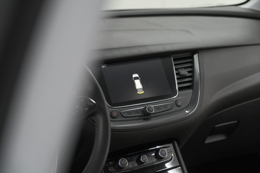 Opel Grandland X 1.6 Turbo Hybrid Business Edition | Trekhaak | Navigatie | Parkeersensoren | Apple Carplay | Climate Control