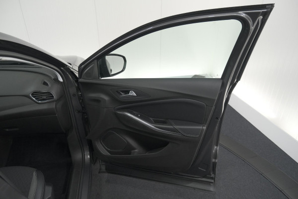 Opel Grandland X 1.6 Turbo Hybrid Business Edition | Trekhaak | Navigatie | Parkeersensoren | Apple Carplay | Climate Control