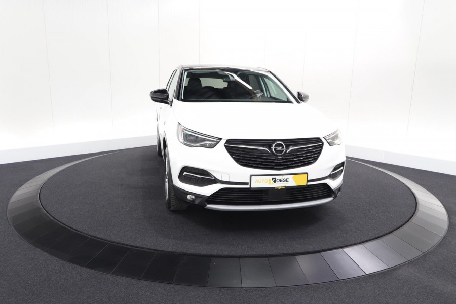 Opel Grandland X 130 Turbo AT8 Business Elegance | Trekhaak | Elektrische Kofferklep | Camera | Apple Carplay