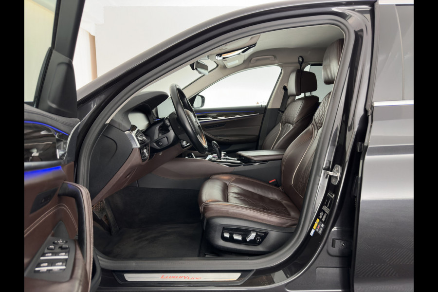 BMW 5 Serie 530e iPerformance eDrive Edition (Plug-In) (INCL-BTW) Aut. *LEATHER | FULL-LED | SOFTCLOSE | TOPVIEW | MEMORY-PACK | DIGI-COCKPIT | NAVI-FULLMAP | HEATED-COMFORTSEATS | HEAD-UP | PRIVACY-GLASS | ECC | PDC | 18''ALU*
