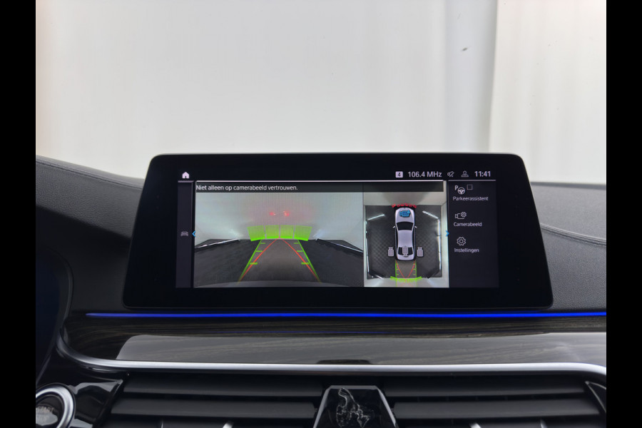 BMW 5 Serie 530e iPerformance eDrive Edition (Plug-In) (INCL-BTW) Aut. *LEATHER | FULL-LED | SOFTCLOSE | TOPVIEW | MEMORY-PACK | DIGI-COCKPIT | NAVI-FULLMAP | HEATED-COMFORTSEATS | HEAD-UP | PRIVACY-GLASS | ECC | PDC | 18''ALU*