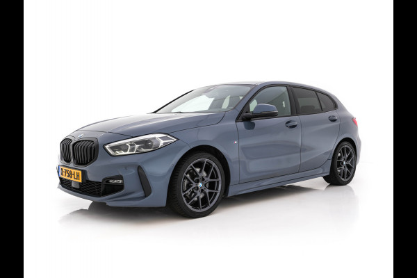 BMW 1-serie 118i M-Sportpack Executive Edition (INCL-BTW) *M-SPORT-CUPSEATS | FULL-LED | DIGI-COCKPIT | HIFI-SOUND | CAMERA | NAVI-FULLMAP | AMBIENTLIGHT | PRIVACY-GLASS | ECC | CARBON-INLAY | PDC | CRUISE | 18''ALU*