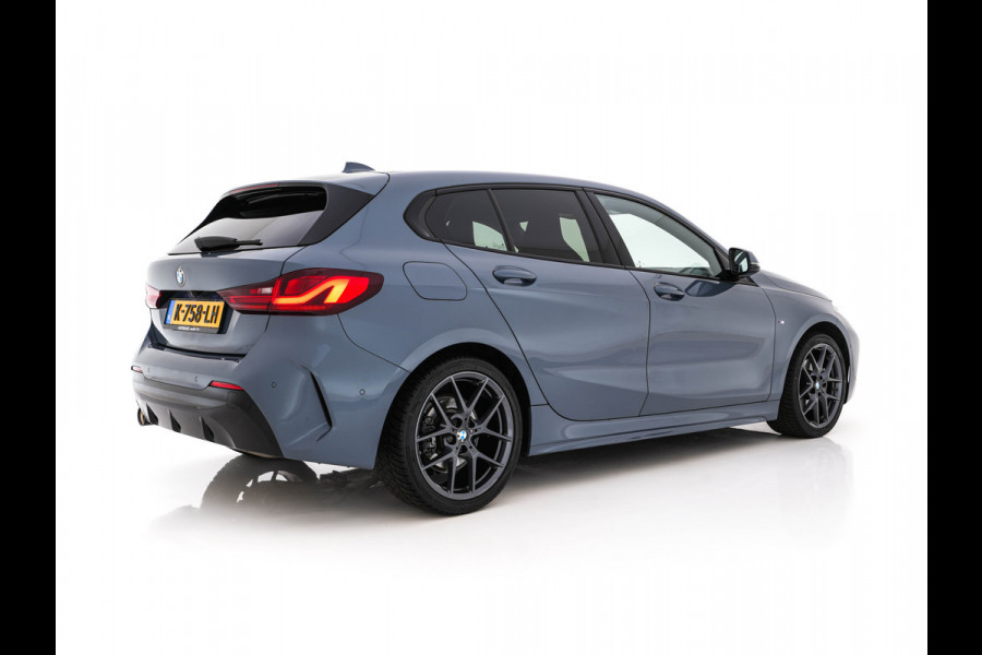 BMW 1-serie 118i M-Sportpack Executive Edition (INCL-BTW) *M-SPORT-CUPSEATS | FULL-LED | DIGI-COCKPIT | HIFI-SOUND | CAMERA | NAVI-FULLMAP | AMBIENTLIGHT | PRIVACY-GLASS | ECC | CARBON-INLAY | PDC | CRUISE | 18''ALU*