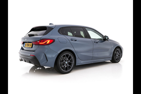 BMW 1-serie 118i M-Sportpack Executive Edition (INCL-BTW) *M-SPORT-CUPSEATS | FULL-LED | DIGI-COCKPIT | HIFI-SOUND | CAMERA | NAVI-FULLMAP | AMBIENTLIGHT | PRIVACY-GLASS | ECC | CARBON-INLAY | PDC | CRUISE | 18''ALU*