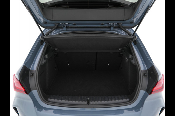 BMW 1-serie 118i M-Sportpack Executive Edition (INCL-BTW) *M-SPORT-CUPSEATS | FULL-LED | DIGI-COCKPIT | HIFI-SOUND | CAMERA | NAVI-FULLMAP | AMBIENTLIGHT | PRIVACY-GLASS | ECC | CARBON-INLAY | PDC | CRUISE | 18''ALU*