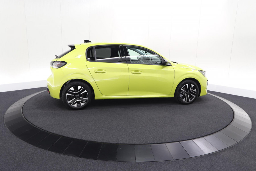 Peugeot 208 PureTech 100 Allure | Apple Carplay | Parkeersensoren | Climate Control