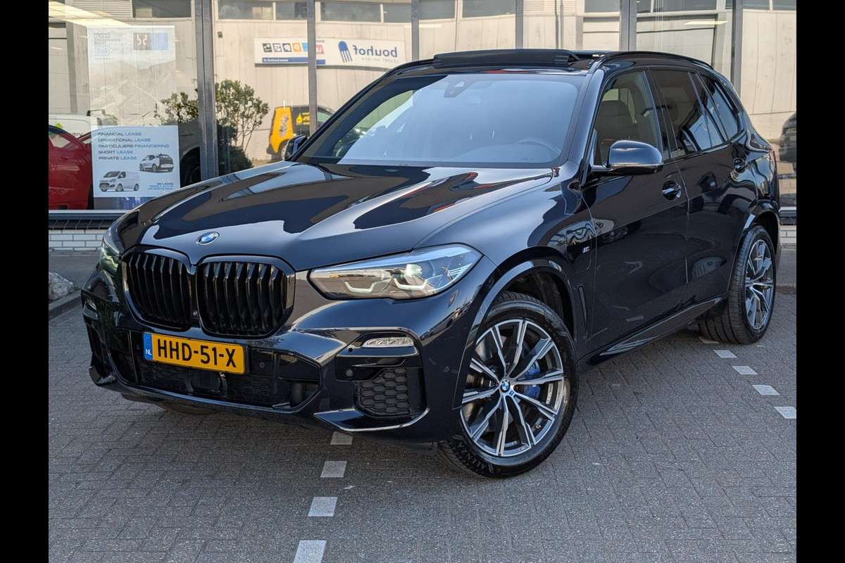 BMW X5 XDrive45e High Executive / M-Pakket / Luchtvering / Trekhaak