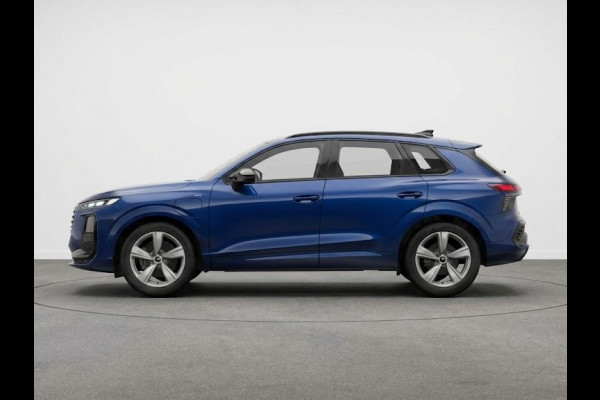 Audi Q3 S edition e-hybrid 272 pk | Techniekpakket plus | Sportstoelen zwart leder | Optiekpakket zwart-glanzend | Panorama-glasdak |